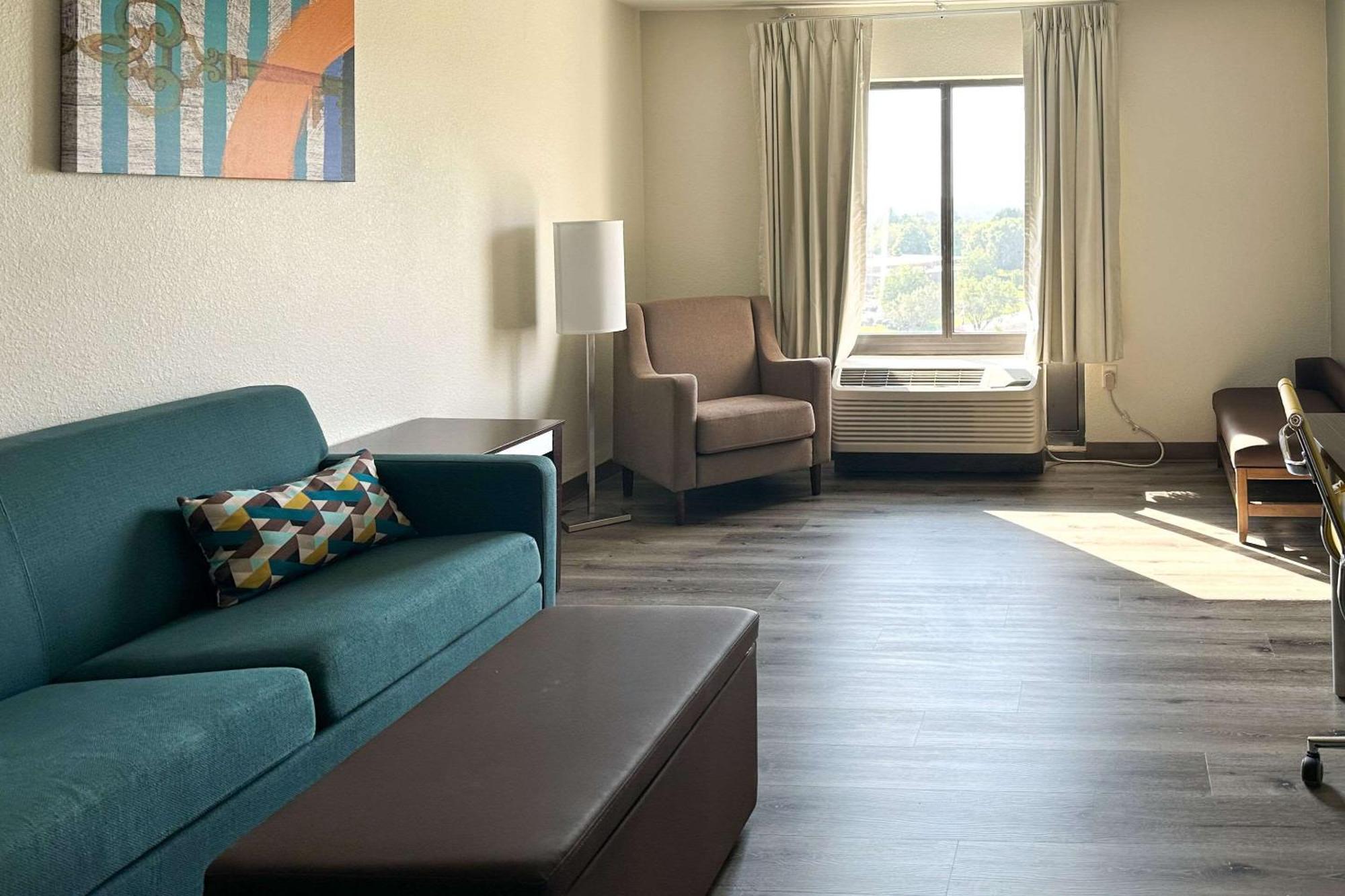 Mainstay Suites Conover-Hickory Zewnętrze zdjęcie