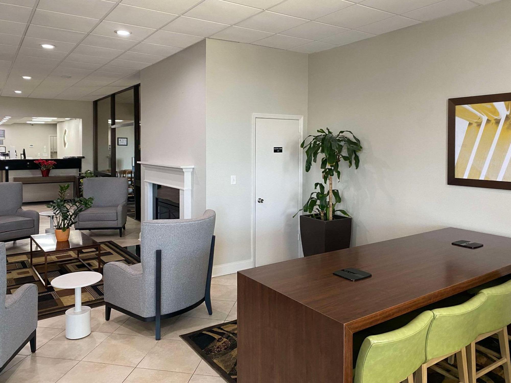 Mainstay Suites Conover-Hickory Zewnętrze zdjęcie